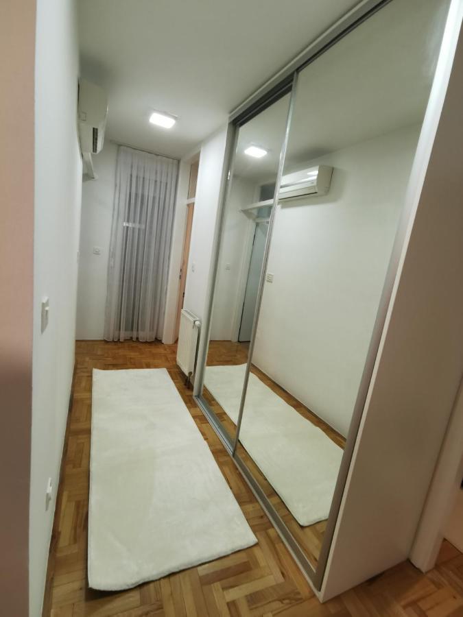 Family Apartment Тузла Екстер'єр фото